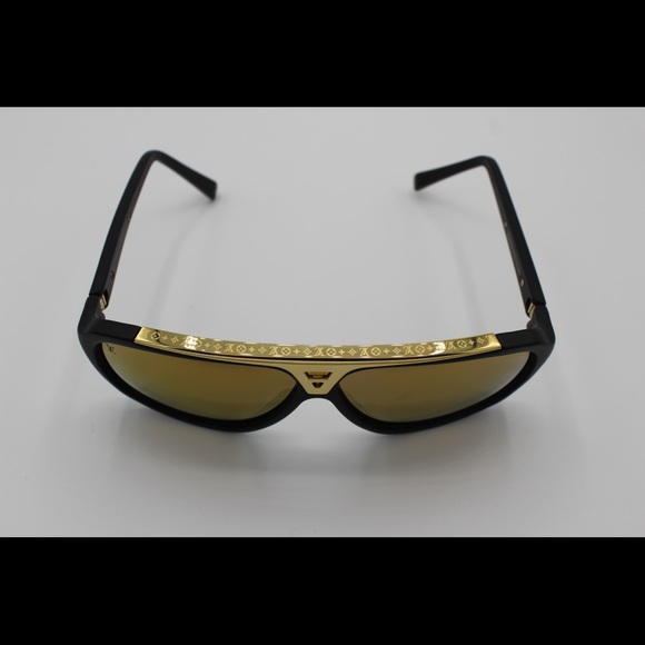 Louis Vuitton Evidence Sunglasses - Picture 3 of 8